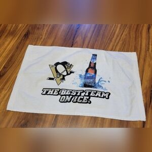 Pittsburgh Penguins NHL Labatt Blue Light Rally Towel